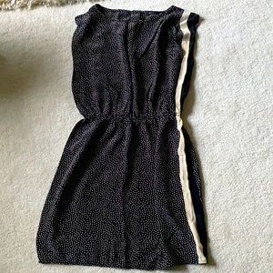 Elegant sleeveless polka dot silk dress!